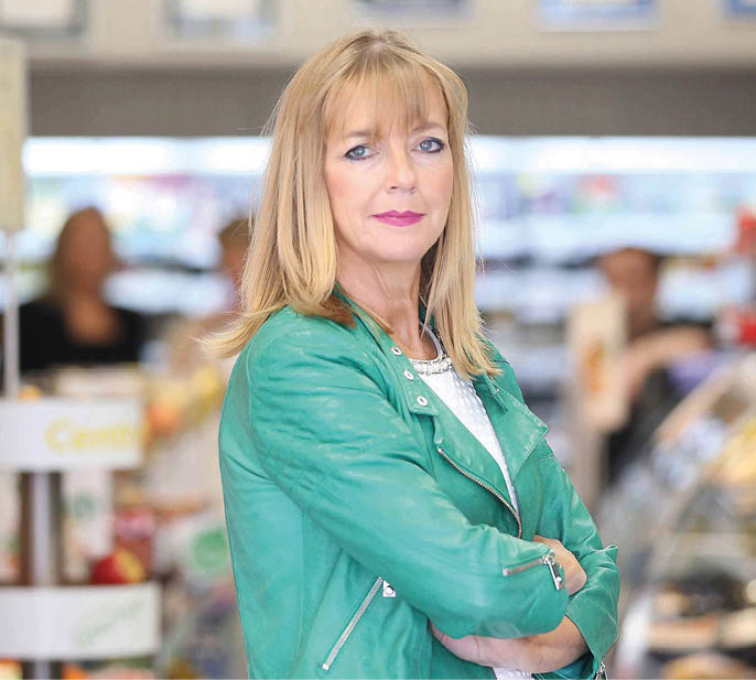 NO REPRO FEE 08 09 2015  RGDATA today launched a new initiative for training owners and staff in shops that are Licensed to sell alcohol  The company behind the development of the new programme, Alcohol ie has offered fully endorsed training in responsible serving practices to the Irish Alcohol Industry since 1999, in conjunction with the Department of Health and Failte Ireland  The RRA Training Programme is an interactive, online program for all staff working in shops, supermarkets convenience stores and forecourt stores where alcohol is sold  It is designed to inform staff about their obligations under the RRAI Voluntary Code of Practice which has been agreed by the mixed trading sector  Pictured are Tara Buckley(whithe dress)Director General of RGDATA, Mary Mitchell O'Connor TD(pink dress) and Mary Kenny, owner of alcohol ie today at launched of a new initiative for training owners and staff in shops that are Licensed to sell alcohol Photography: Sasko Lazarov Photocall Ireland