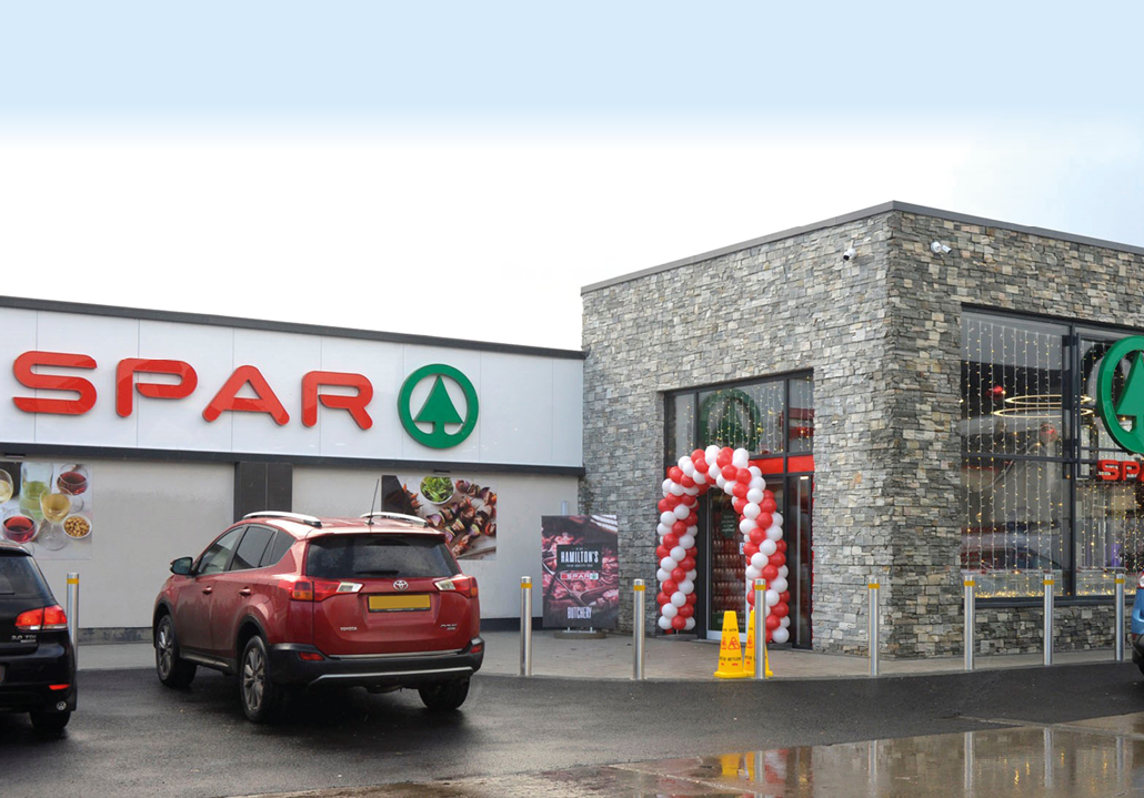 Charlie and Ruth Hamilton have opened the newly refurbished SPAR in Castlederg, which is now the biggest SPAR store in the UK offering bays of fresh, locally sourced groceries for the town 