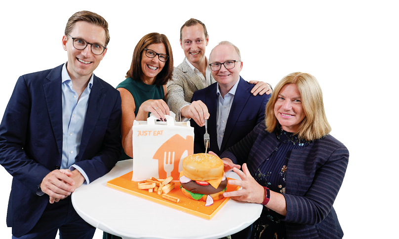 *** NO REPRODUCTION FEE *** DUBLIN : 27/6/2023 : Pictured were: Andrew Kenny, Chief Commercial Officer, Just Eat; Amanda Roche-Kelly, Managing Director of Just Eat Ireland; Tristan Kaye, Commercial Director, Notpla; Shane Crilly, Founder of Base Wood Fired Pizza; Maureen Gahan, Food Service Specialist, Bord Bia at the launch of the Just Eat Food Delivery Report. Launched by Just Eat as it marks 15 years of business in Ireland, the report aims to provide a rounded view on the significant role the sector plays in Ireland. Picture Conor McCabe Photography. MEDIA CONTACT : katie.genockey@teneo.com