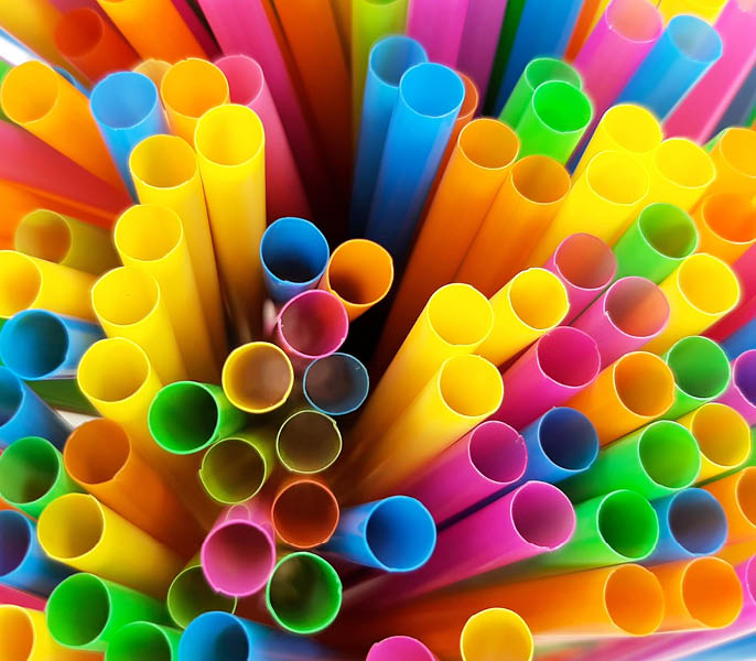 Multi-colored plastic suction tube Used and should not be used again 