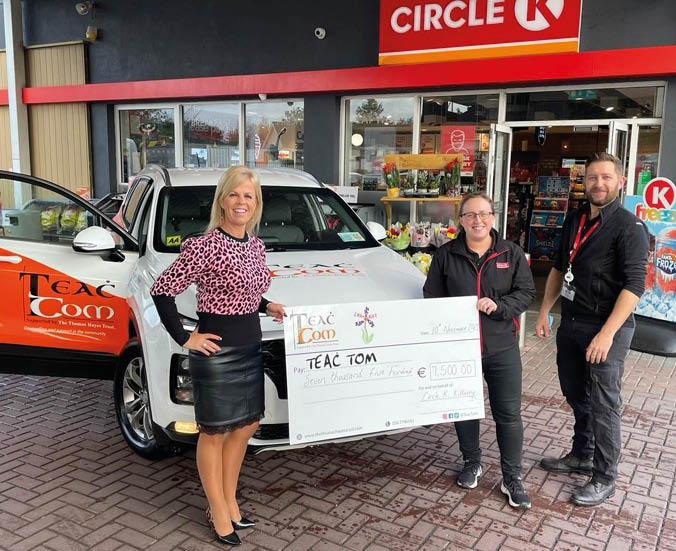 Pictured are Angela Hayes, founder of Teac Tom, Marie Richards, site manager of Circle K Waterford Road and Circle K colleague, Christopher announcing that Circle K Waterford Road has donated  7,500 to mental health charity, Teac Tom  Circle K Waterford Road won the donation as prize money for selling a winning Lotto jackpot ticket earlier this year and following the win, donated it to Teac Tom  Circle K s donation will go towards funding 150 hours of Teac Tom counselling in the South East region 