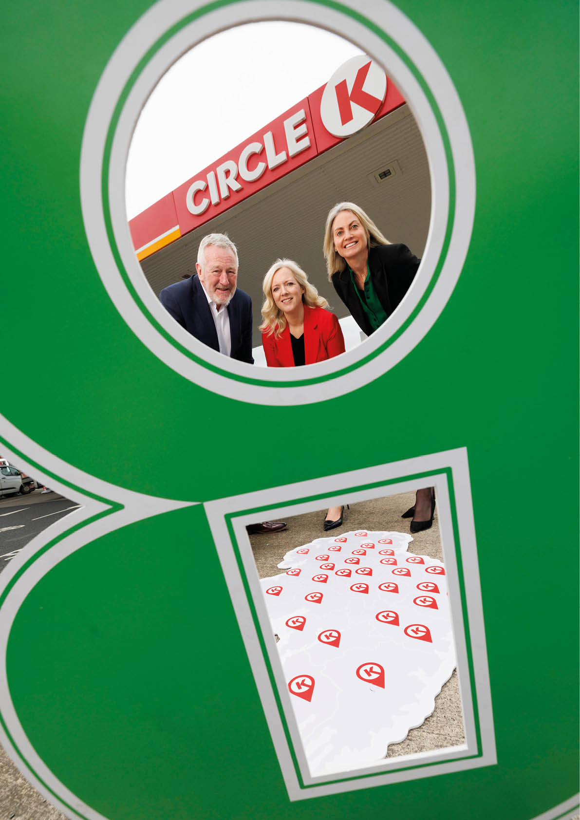 *** NO REPRODUCTION FEE *** DUBLIN : 10/3/2025 : Pictured at Circle K Kill North celebrating Circle K’s Guaranteed Irish accreditation are: Ciara Foxton, Managing Director of Circle K Ireland, Sinead Mitchell, Head of Marketing & PR at Guaranteed Irish, and Gerry Casey, Circle K Express Castlebar. Picture: Conor McCabe Photography. MEDIA CONTACT : Ina Gonzalez email Ina.Gonzalez@teneo.com