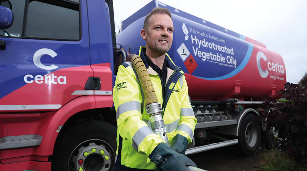 Fuel supplier Certa has become the first Irish operator to launch a new lower carbon blended biofuel for the home heating market. The new biofuel comprises a 20%/80% blend of HVO (Hydrotreated Vegetable Oil) and kerosene and could enable 700,000 Irish households who currenty use liquid fuel heaters to lower their home heating carbon emissions by up to 20%. Householders can use the new biofuel instead of home heating oil directly without any need to replace or modify their boilers. Pictured is Certa delivery driver Shane Stone making the first delivery in Dublin. Photo credit: Certa. NO REPO FEE APPLIES.
