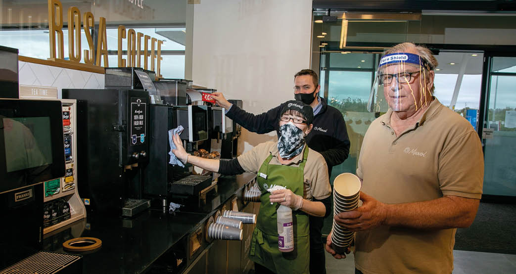 REPRO FREE  MAXOL CLARECASTLE WINS GLOBAL CHALLENGE DURING PANDEMIC  Challenge for cleaner & safer environments included leading forecourts from the USA, South Africa, South America, Ireland, and Australia  October 2020: Celebrations are underway in Clare this week with the news that Maxol Clarecastle has beaten off stiff competition from forecourt retailers across four continents to take first prize in a new global challenge  The Global Forecourt Experience Challenge is a new initiative that recognises teams for their cleanliness and safety efforts on-site during the COVID-19 pandemic Pic Arthur Ellis 