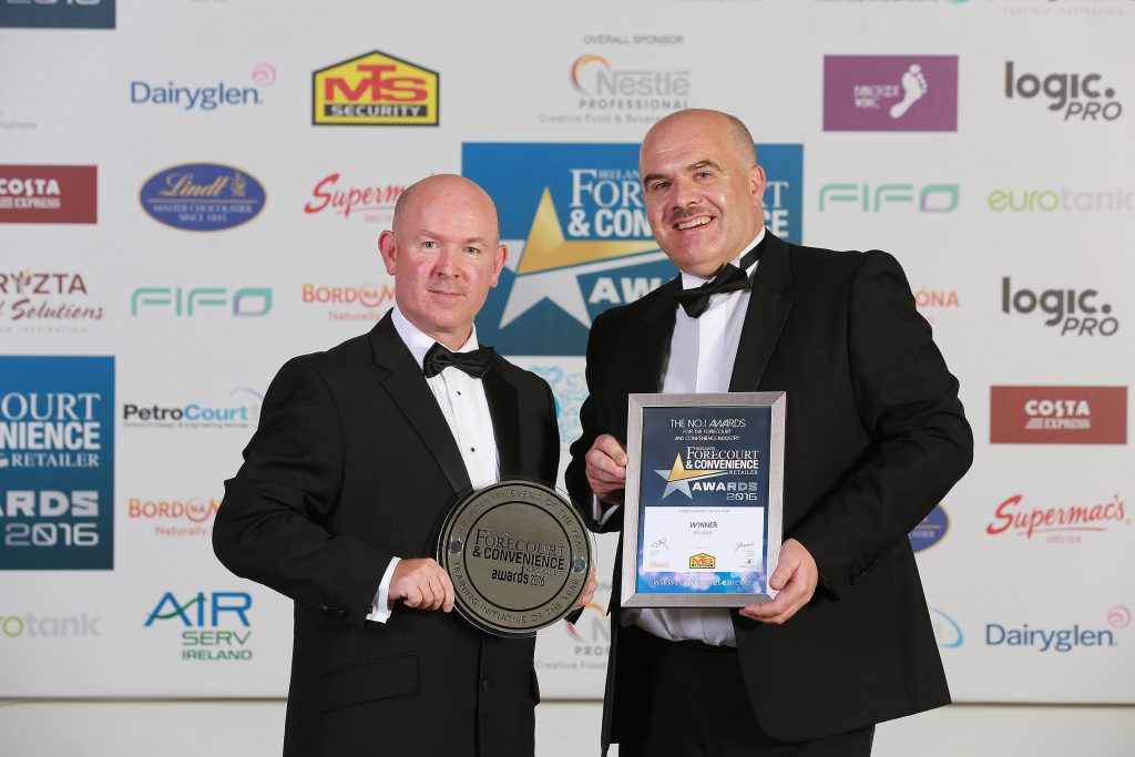 Accepting the award for Training Initiative of the Year is Applegreen’s David McClean who is pictured with Gerry Scully from category sponsor MTS Security