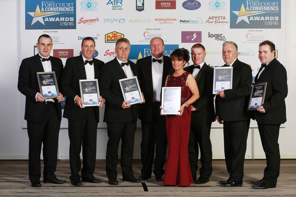 Pictured with their finalists’ certificates are Damien McCormick, Dry Arch Complex Mace, Co. Donegal; Liam Glynn, Glynn’s Centra, Carnmore, Co. Donegal; Eddie McKee, Milestone, Rathfriland, Co. Down; category sponsor, Philip Lynch, Barefoot Wines; Nigel O’Hare (back) and Jacqueline Sands, Mayobridge Service Station, Co. Down; Francis O’Leary, Spar/Maxol, Fairyhouse, Ratoath and Shane Maguire, Lilley’s Centra, Co. Fermanagh
