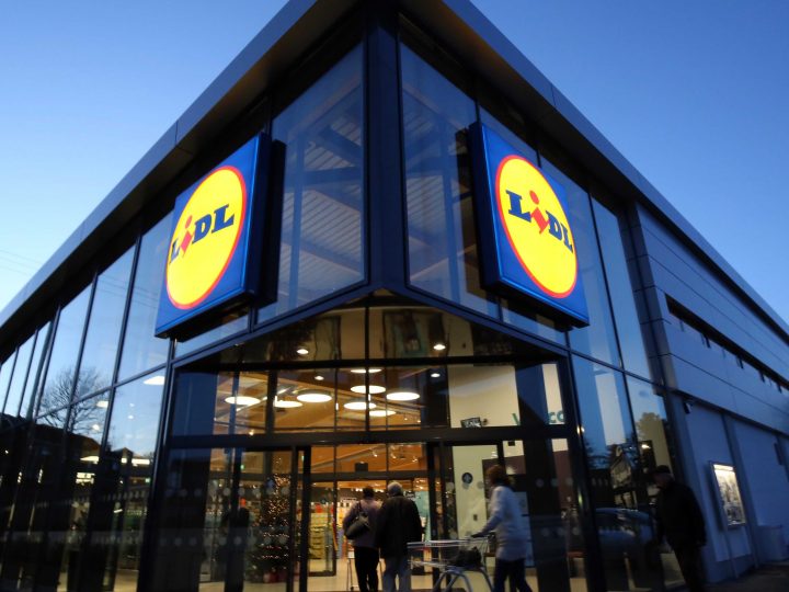 Lidl to be first food retailer in Ireland to offer its employees free weekly antigen test