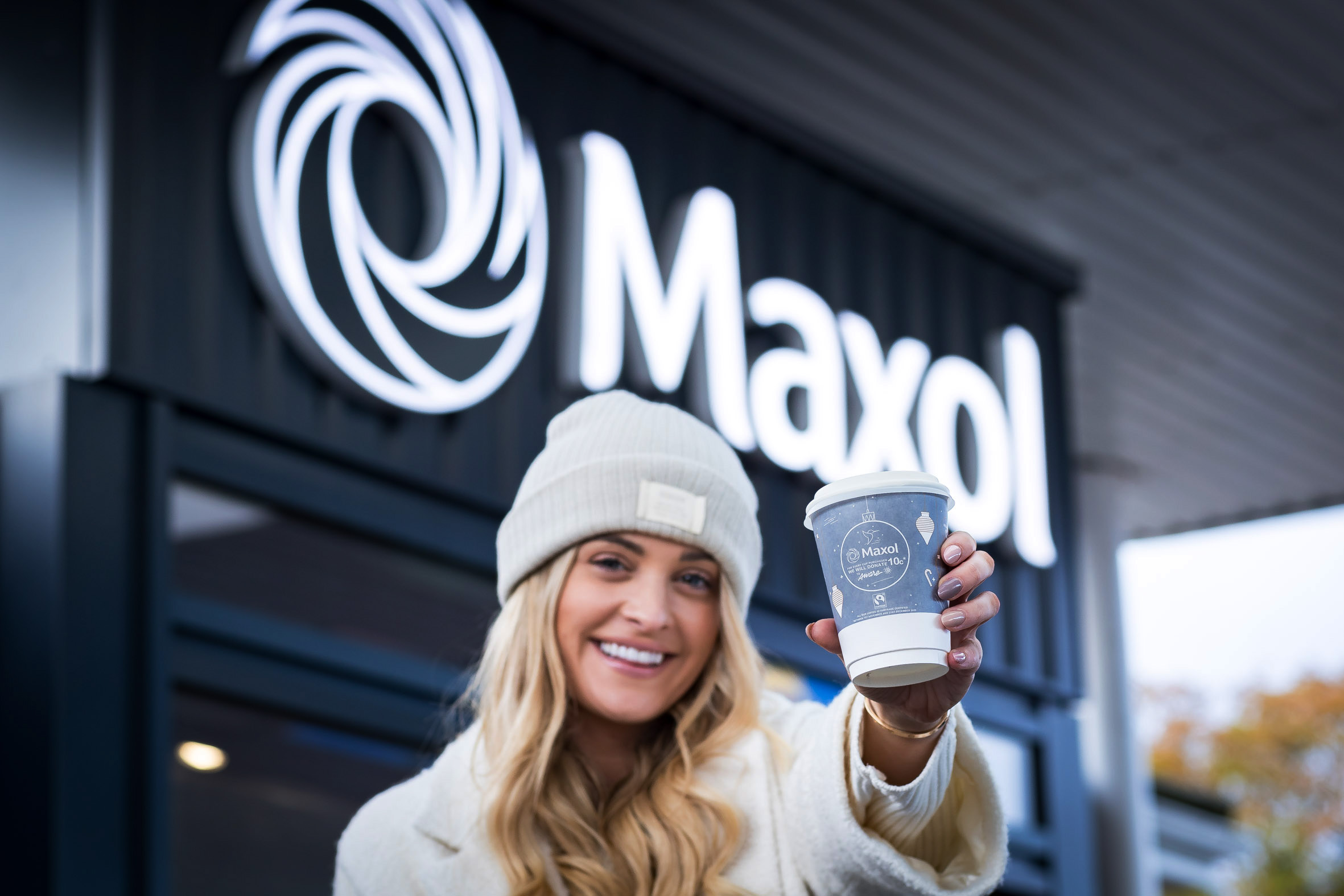 Influencer Louise Cooney supports Maxol’s Christmas Campaign for Aware