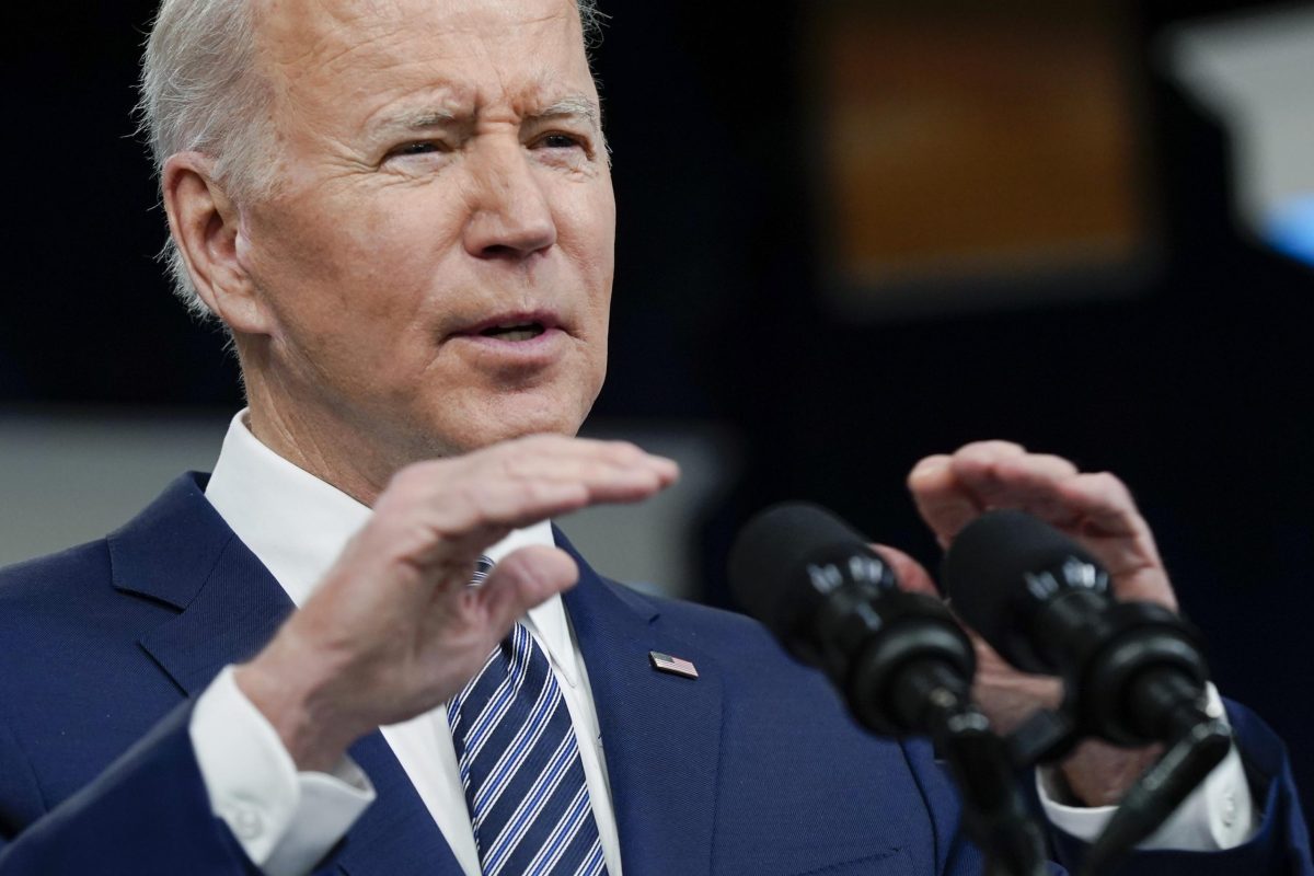 Biden to release 1m barrels of oil a day to ease pump prices