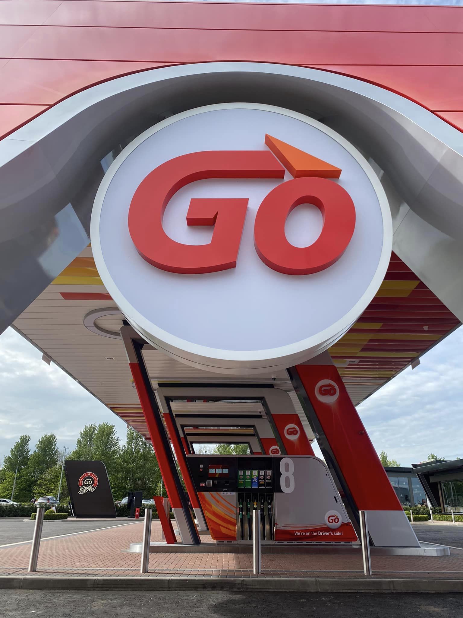 Landmark Canopy for Go at The Boulevard, Banbridge – New Go Coffee also opens