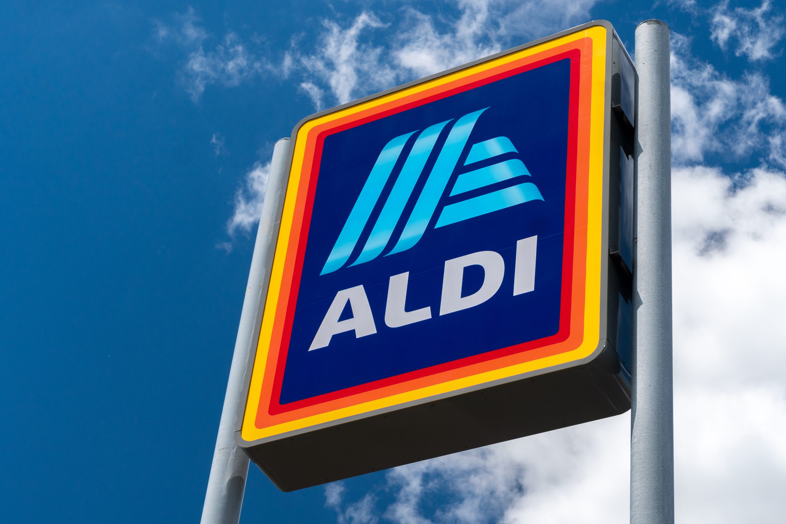 Aldi Invest €15M in Deposit Return Scheme