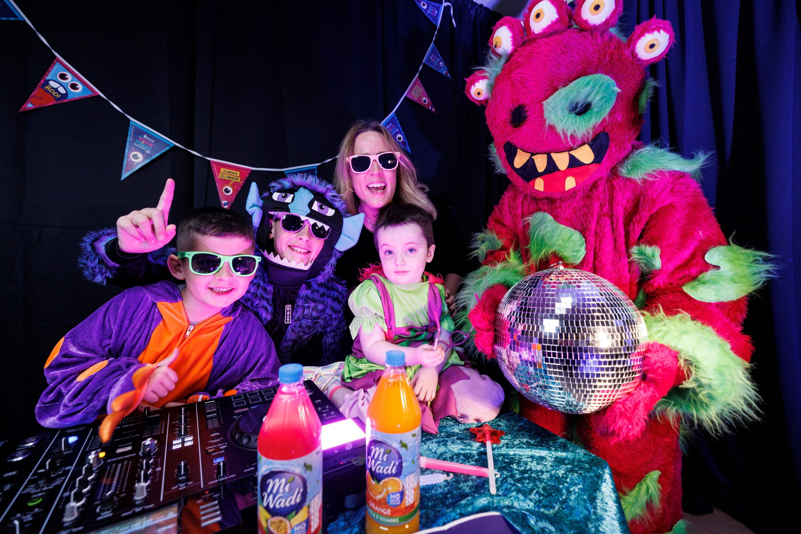 MiWadi and Children’s Health Foundation Host Monster DJ Daytime Disco