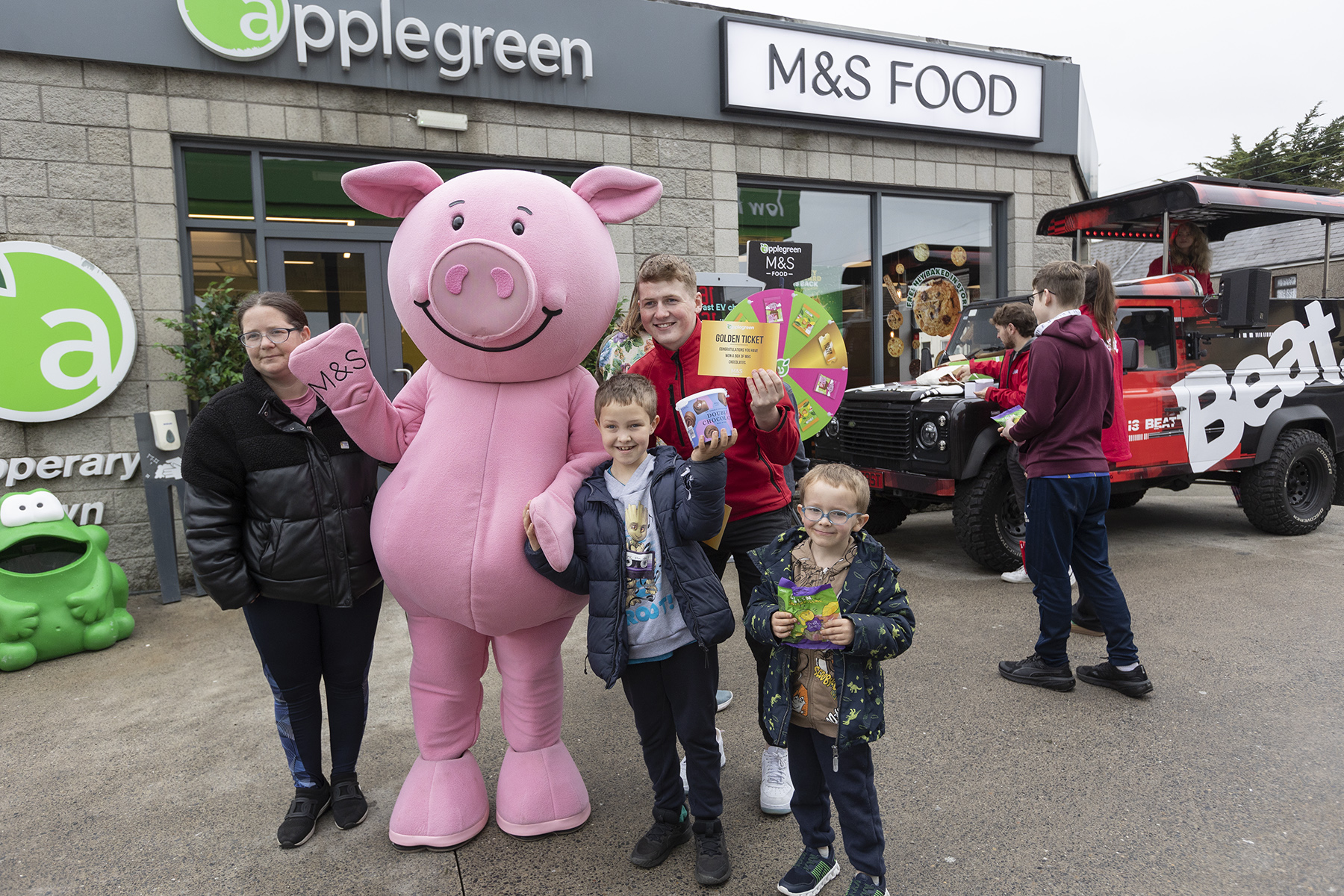 Applegreen M&S Food Partnership Reaches Milestone as New Tipperary Town Store Reopens 