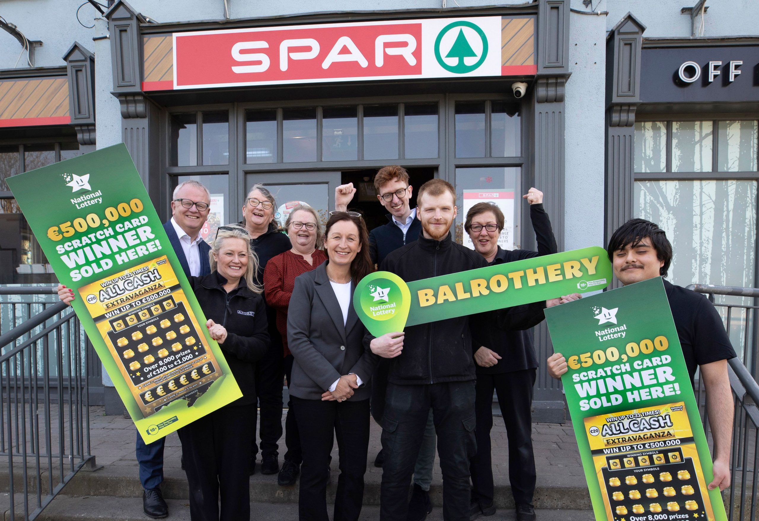 €500,000 All Cash Extravaganza Win Makes Splash at Andrew’s Spar Balrothery