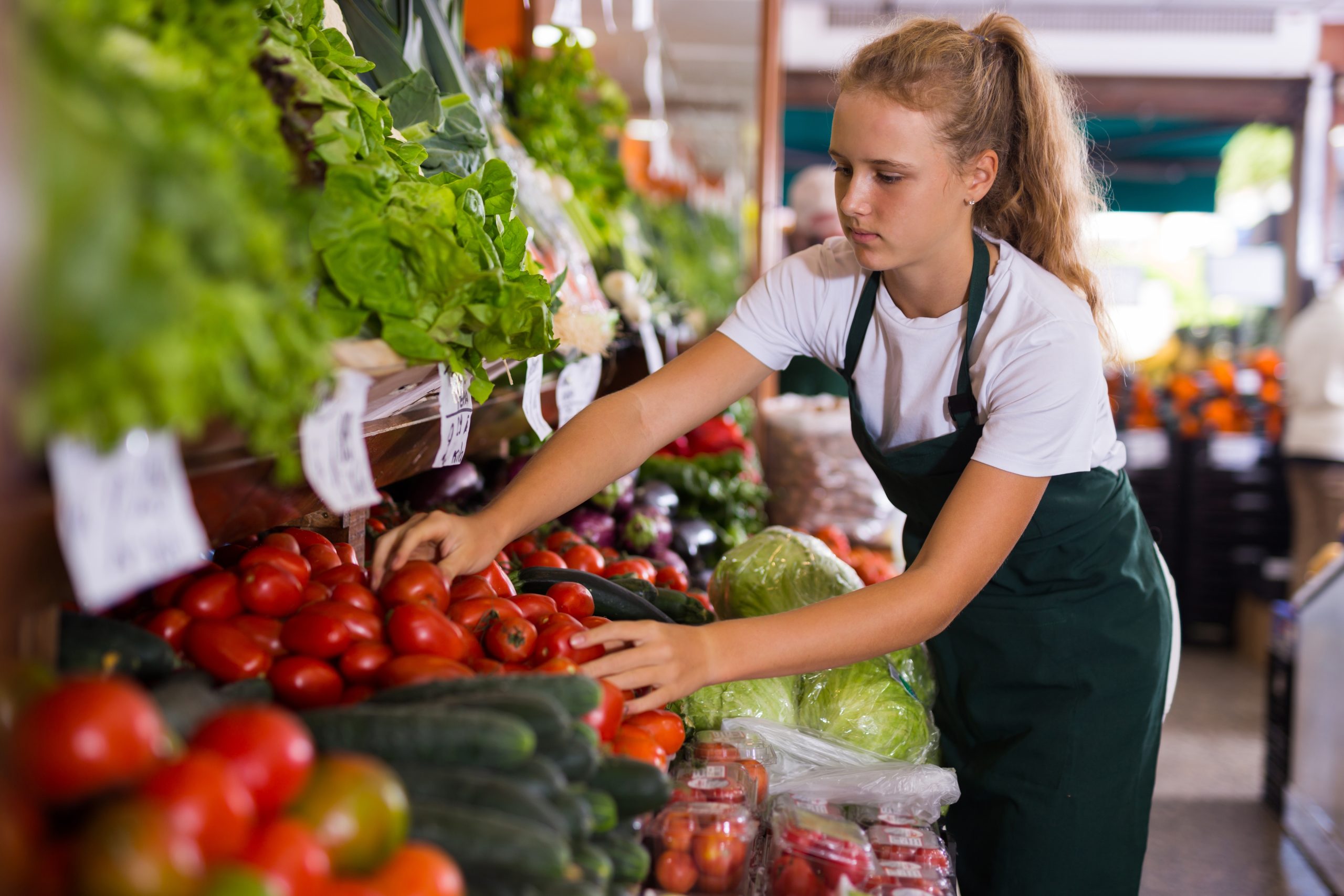 Key Trends for European Grocery Retail in 2025