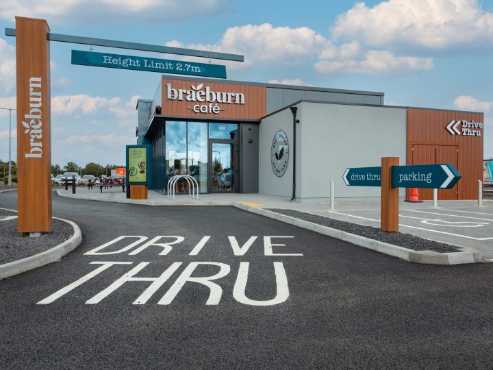 Braeburn Café and Drive-Thru Opens  in Navan Retail Park