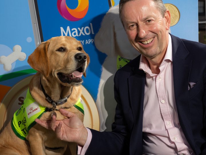 Maxol to donate 50c for every scan of its loyalty app to raise vital funds for two new guide dog puppies